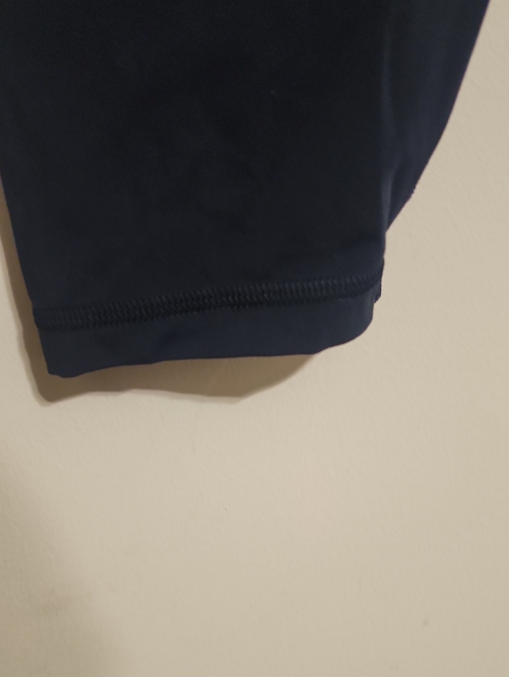 Lululemon - Picture 4 of 4